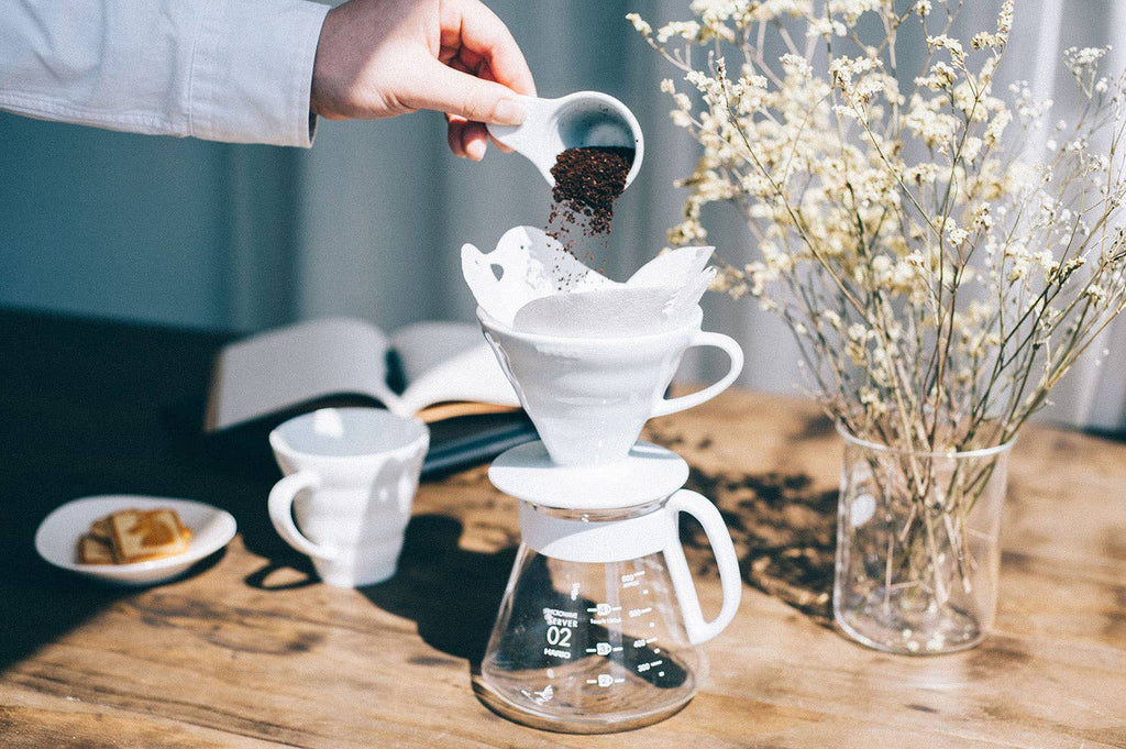 Hario V60 Ceramic Pour Over Coffee Set