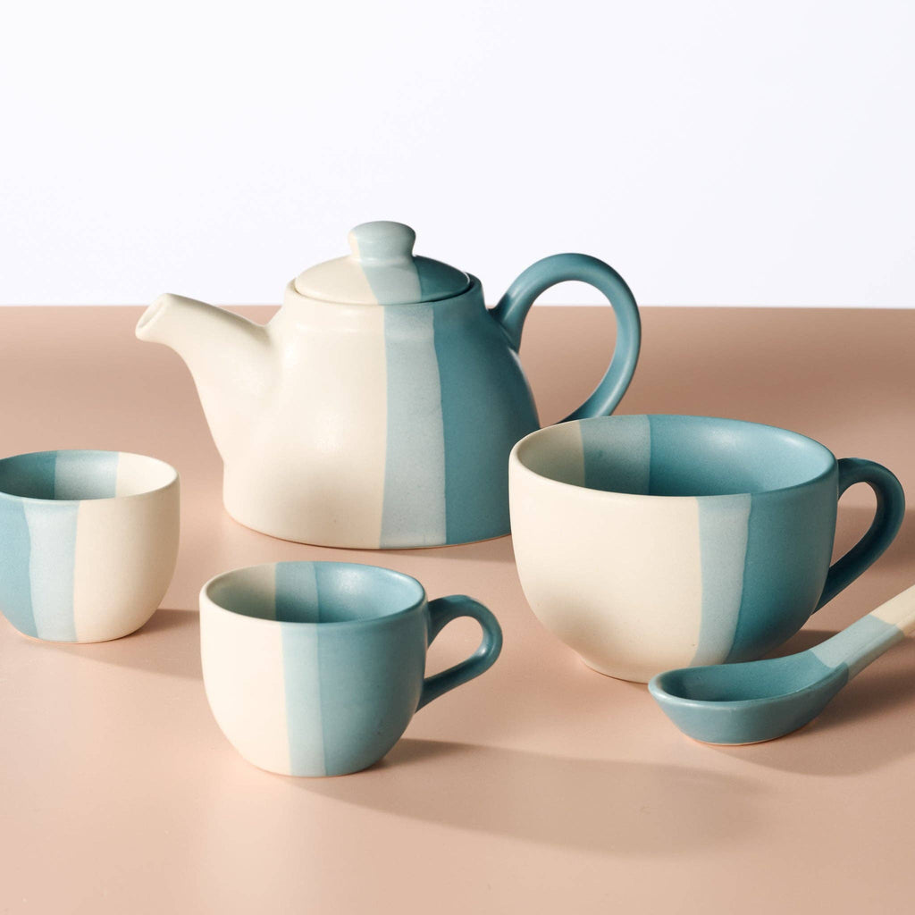 Pheeka Striped Jumbo Mug with Spoon – Handcrafted Ceramic