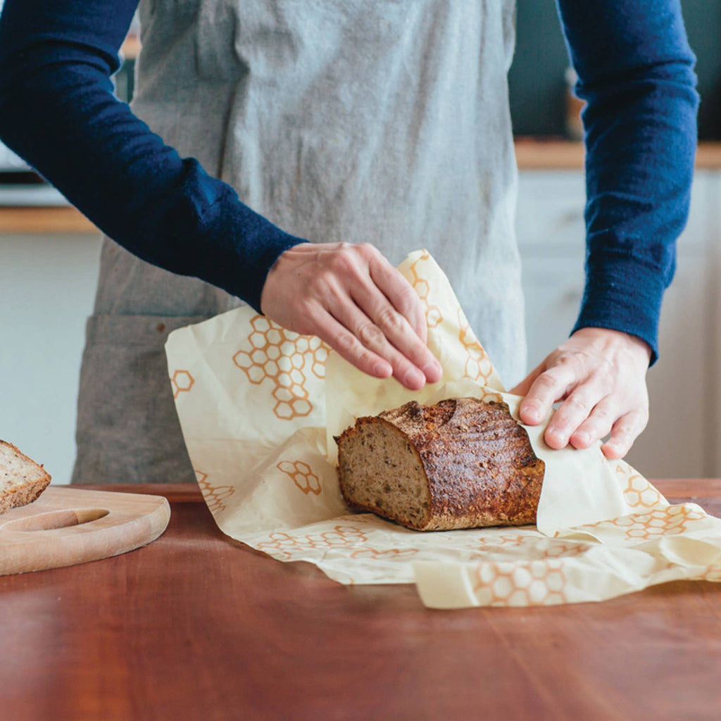 Reusable Beeswax Bread Wrap – Organic Cotton Bread Storage Wrap (XL)