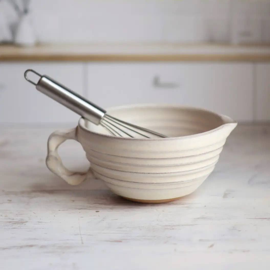 NEW Gravesco Handmade Mixing Bowl in Cream - ARRIVING MID JULY MADE IN USA