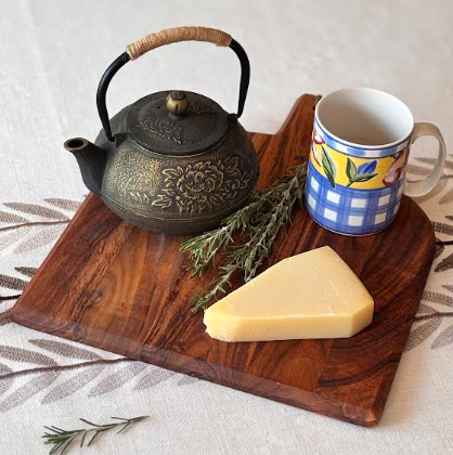 Acacia Bevel Board with Handle