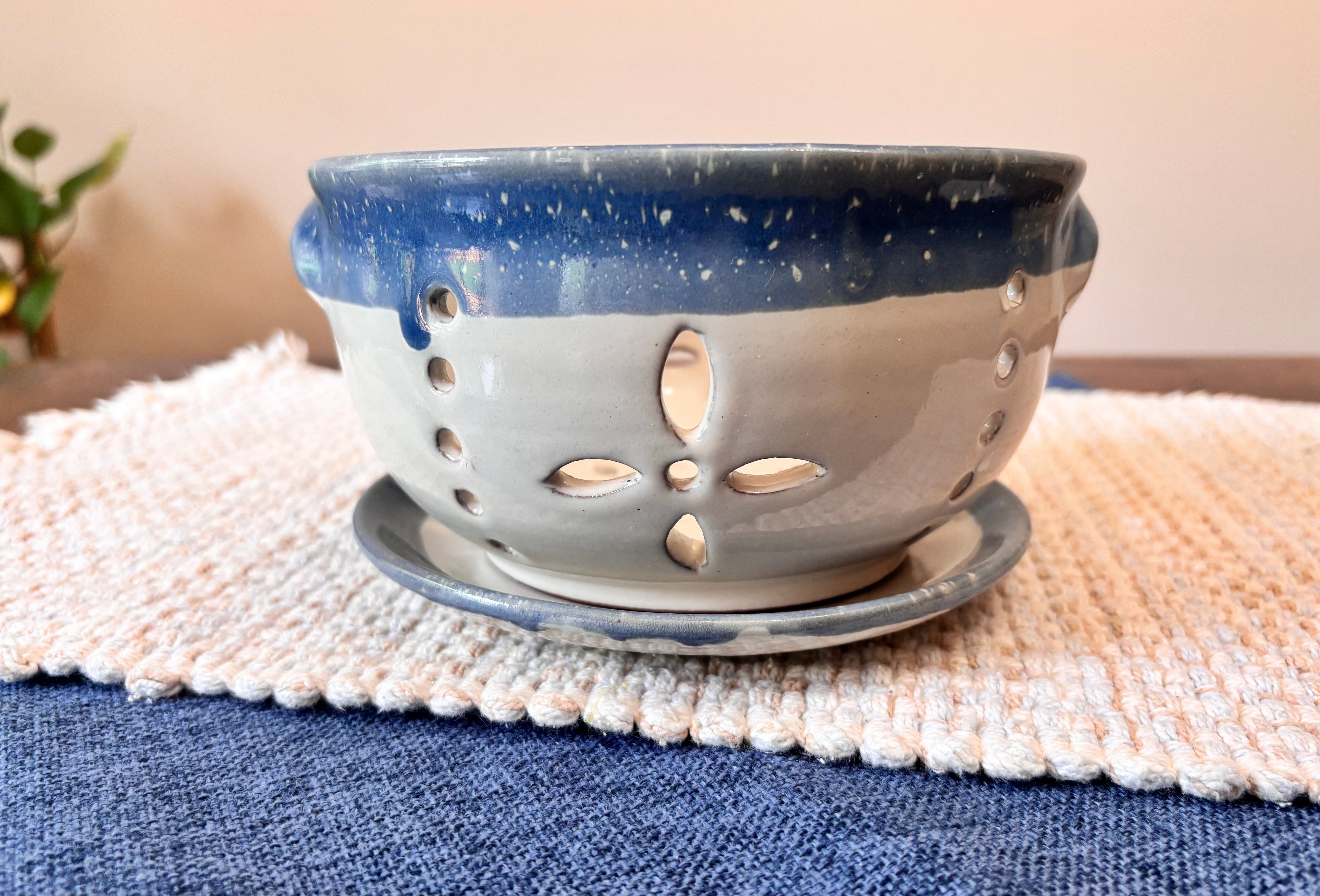 Ten Thousand Villages Berry Bowl & Colander - Thumbnail 5