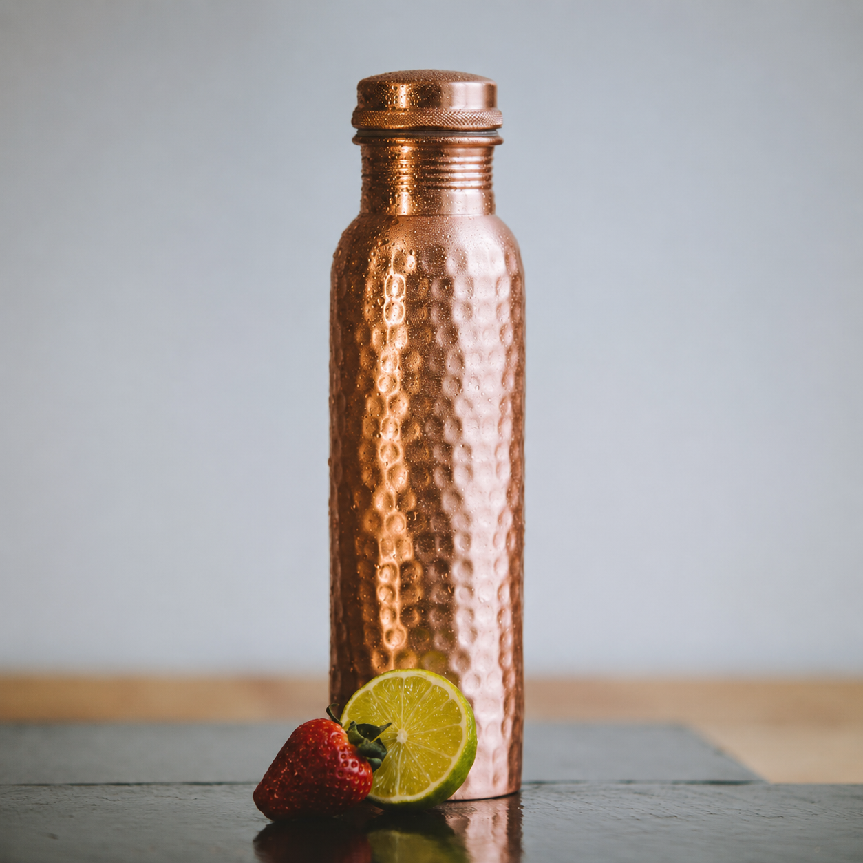 Pure Copper Water Bottle 34 oz - Hammered / Perilla