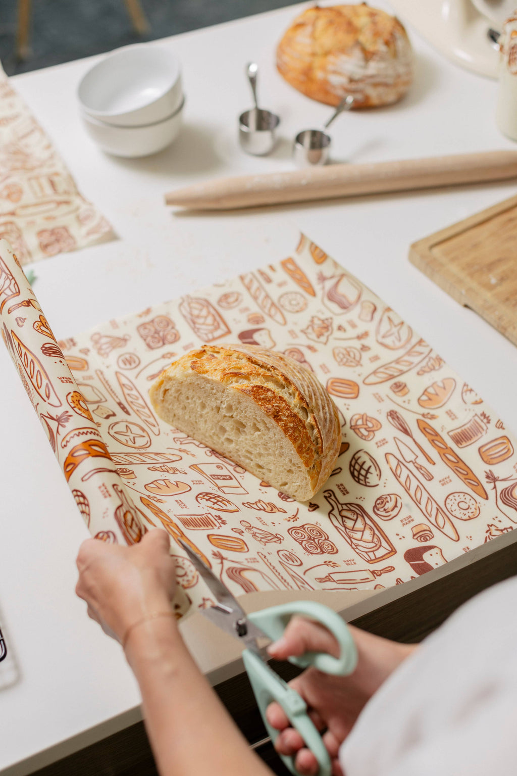 Bee’s Wrap® Bakery Lane Cut-to-Size Reusable Wrap Roll