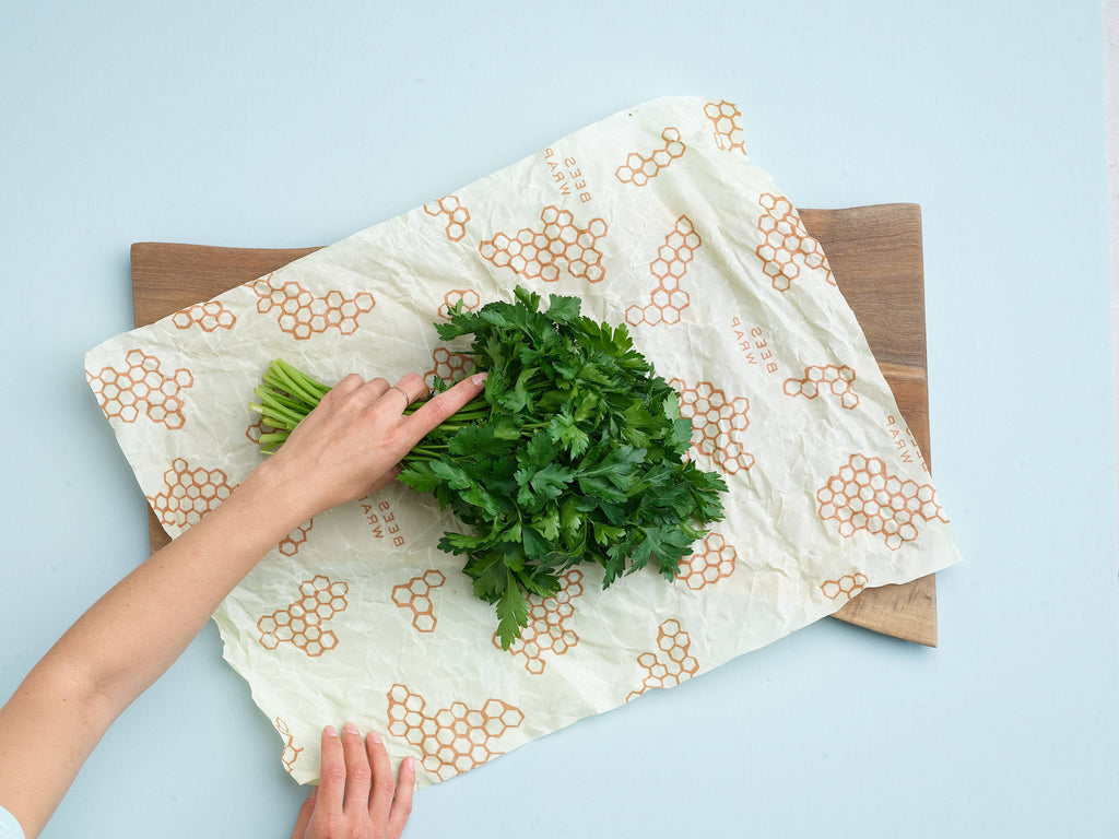 Reusable Beeswax Bread Wrap – Organic Cotton Bread Storage Wrap (XL)