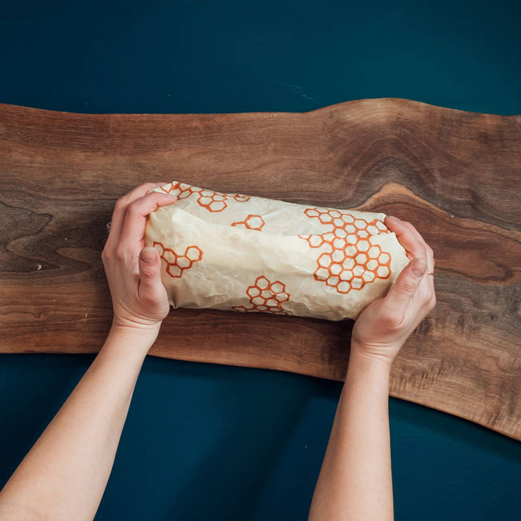 Reusable Beeswax Bread Wrap – Organic Cotton Bread Storage Wrap (XL)