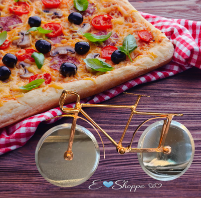 Copper & Stainless-Steel Bicycle Pizza Cutter, A Playful Spin on Pizza Night