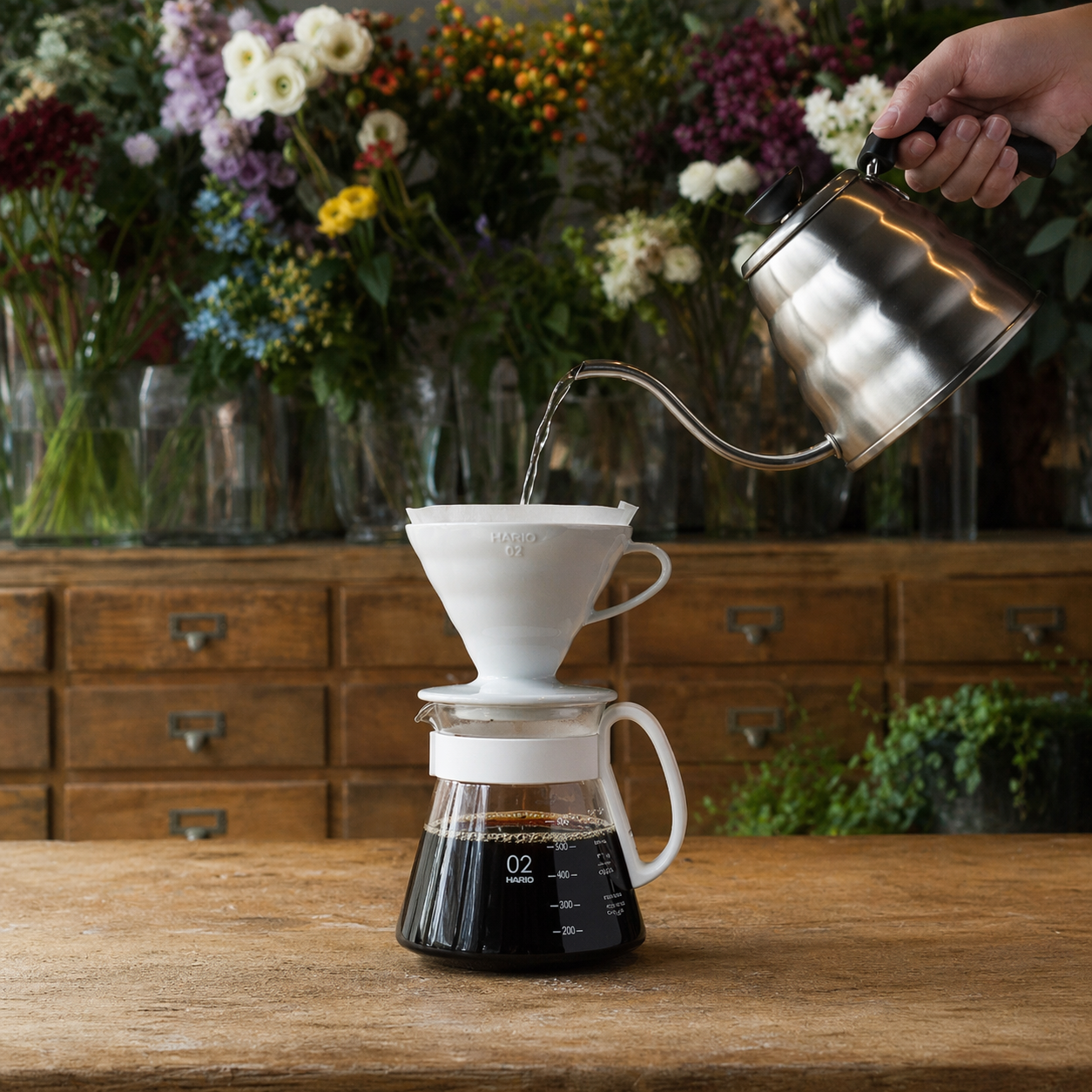 Hario V60 Ceramic Pour Over Coffee Set
