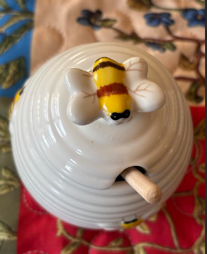 Charming Beehive Honey Pot with Wooden Dipper, Porcelain