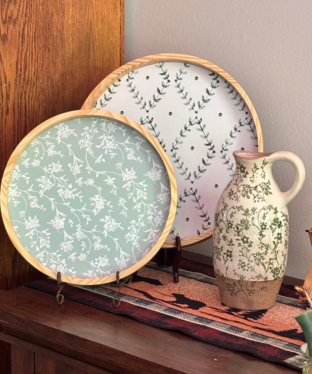 Cottage Bloom Wooden Round Tray S/2